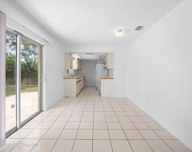 1187 Merrick Avenue Nw - Photo Thumbnail 7