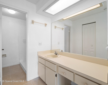 1187 Merrick Avenue Nw - Photo Thumbnail 13