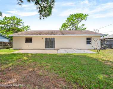 1187 Merrick Avenue Nw - Photo Thumbnail 19