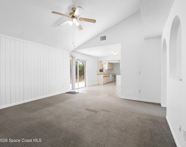 1187 Merrick Avenue Nw - Photo Thumbnail 6