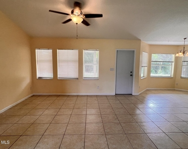 2681 Madden Avenue Sw - Photo Thumbnail 3