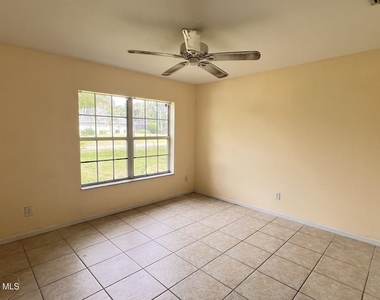 2681 Madden Avenue Sw - Photo Thumbnail 1