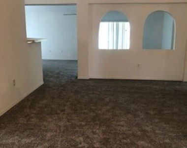 1279 Macon Drive - Photo Thumbnail 9