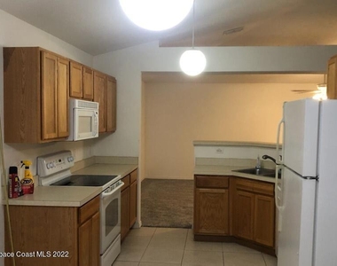 1279 Macon Drive - Photo Thumbnail 3