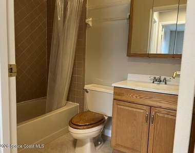 1514 Manor Drive Ne - Photo Thumbnail 15