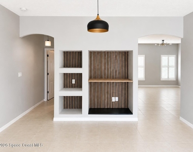781 Glen Abbey Way - Photo Thumbnail 12