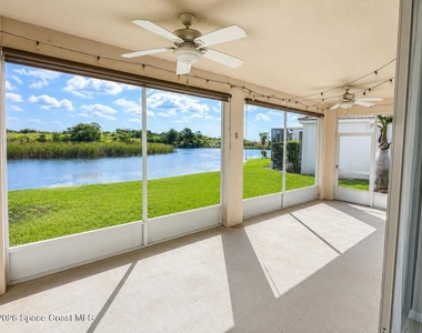 781 Glen Abbey Way - Photo Thumbnail 11