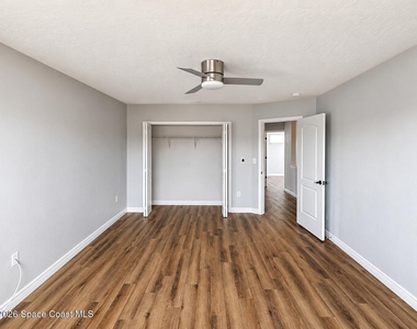 781 Glen Abbey Way - Photo Thumbnail 27