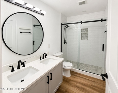 781 Glen Abbey Way - Photo Thumbnail 24