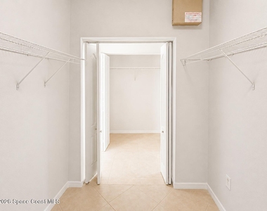 781 Glen Abbey Way - Photo Thumbnail 16