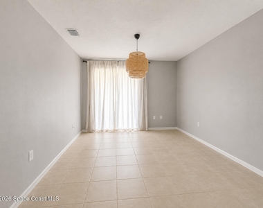 781 Glen Abbey Way - Photo Thumbnail 14