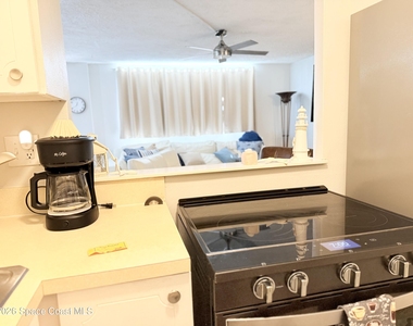 2020 N Atlantic Avenue - Photo Thumbnail 3
