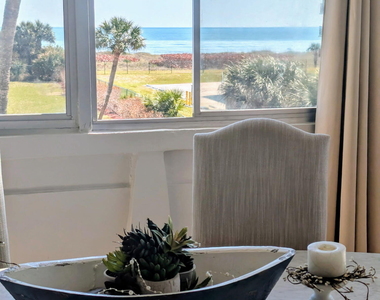 2020 N Atlantic Avenue - Photo Thumbnail 5