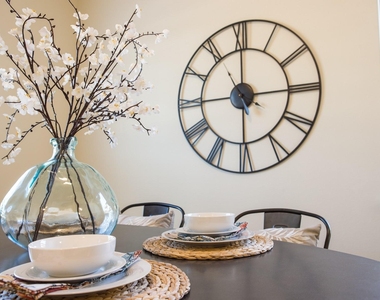 1516 Jean Meadow Drive - Photo Thumbnail 5