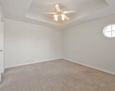 8114 Hideaway Lake Circle - Photo Thumbnail 34