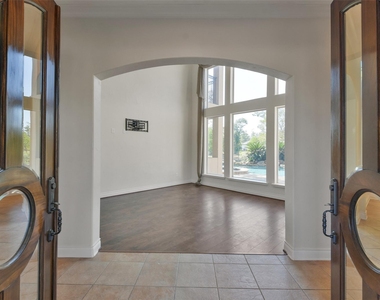 8114 Hideaway Lake Circle - Photo Thumbnail 3