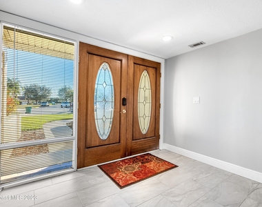 1080 Park Ridge Place - Photo Thumbnail 3