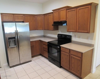 1741 Bridgeport Circle - Photo Thumbnail 20