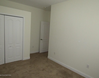 1741 Bridgeport Circle - Photo Thumbnail 24