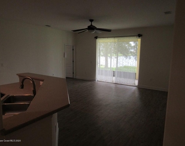 1741 Bridgeport Circle - Photo Thumbnail 25
