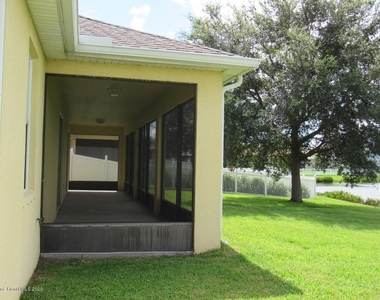 1741 Bridgeport Circle - Photo Thumbnail 4