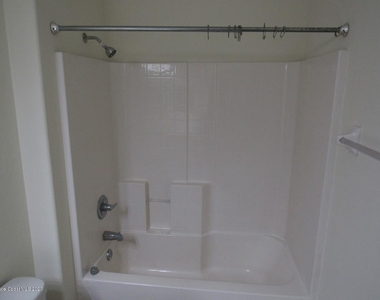 1741 Bridgeport Circle - Photo Thumbnail 28