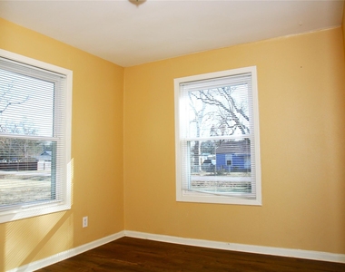 520 Mckee Street - Photo Thumbnail 9