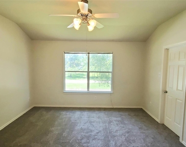 13043 Peppergate Lane - Photo Thumbnail 17