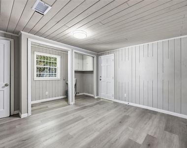 2088 Pope Street - Photo Thumbnail 11