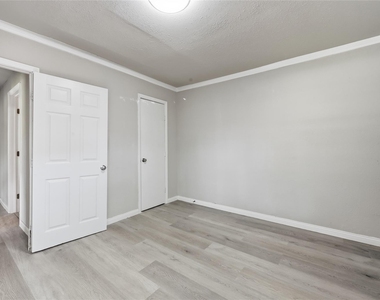 2088 Pope Street - Photo Thumbnail 14