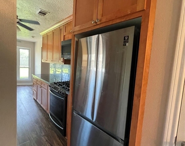 16510 Oxnard Lane - Photo Thumbnail 27
