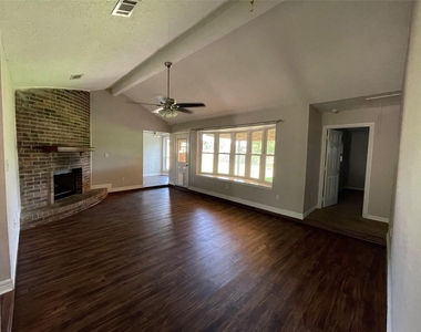 16510 Oxnard Lane - Photo Thumbnail 10