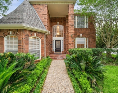 3622 Springhill Lane - Photo Thumbnail 1