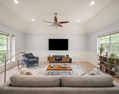 3622 Springhill Lane - Photo Thumbnail 14