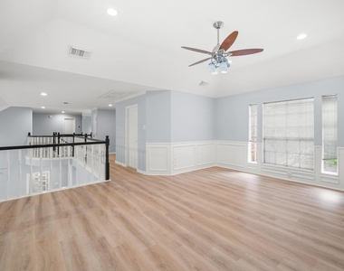 3622 Springhill Lane - Photo Thumbnail 13