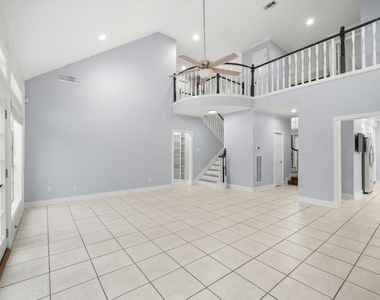 3622 Springhill Lane - Photo Thumbnail 8