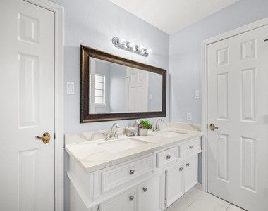 3622 Springhill Lane - Photo Thumbnail 16