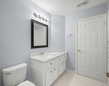 3622 Springhill Lane - Photo Thumbnail 19