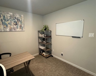 7515 Sonora Star Lane - Photo Thumbnail 13