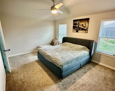7515 Sonora Star Lane - Photo Thumbnail 22
