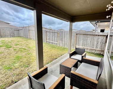 7515 Sonora Star Lane - Photo Thumbnail 7