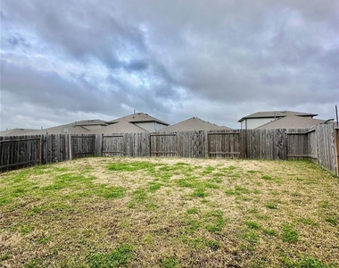 7515 Sonora Star Lane - Photo Thumbnail 24