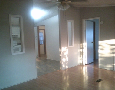 22433 Yancy Road - Photo Thumbnail 8