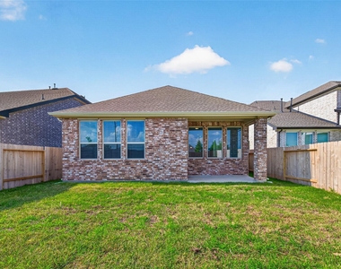 23639 Red Rowan Lane - Photo Thumbnail 31