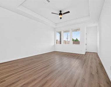 23639 Red Rowan Lane - Photo Thumbnail 12