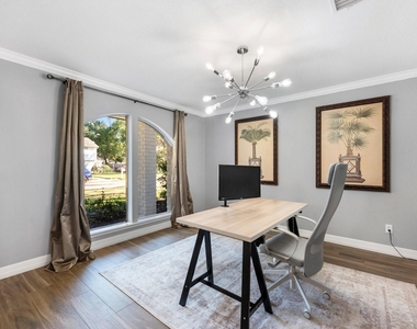 12539 Honeywood Trail - Photo Thumbnail 5
