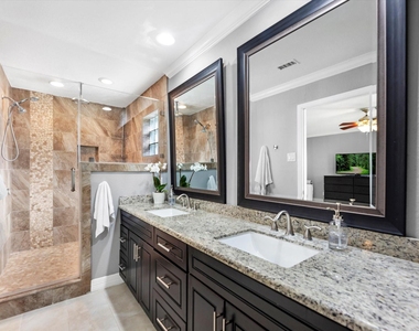 12539 Honeywood Trail - Photo Thumbnail 17