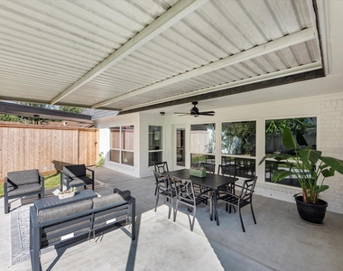 12539 Honeywood Trail - Photo Thumbnail 22