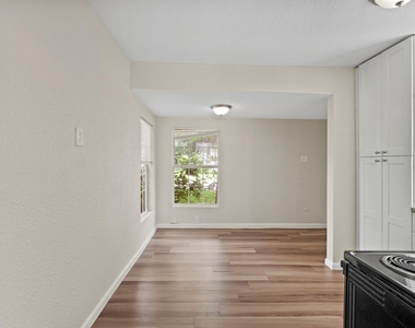 8244 Hartford Street - Photo Thumbnail 2