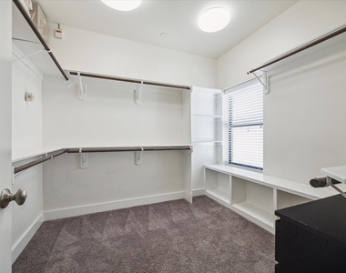 1316 Welch Street - Photo Thumbnail 13
